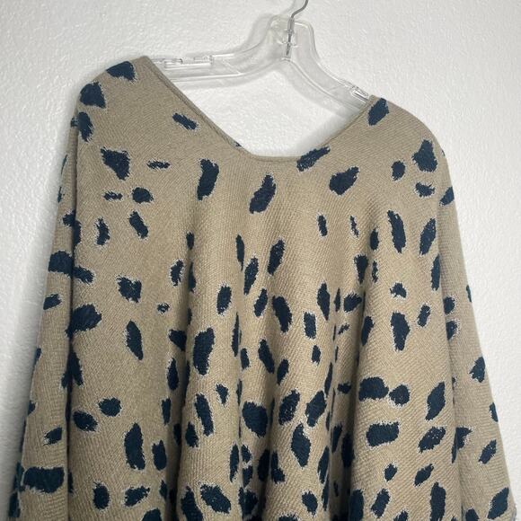 Ann Taylor Womens Pancho Size OS Animal Print Asymmetrical Hem Open Front Wrap - Picture 5 of 12